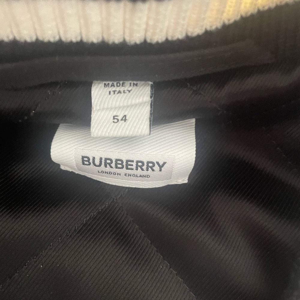 Burberry Varsity Jacket Check-Pattern - Picture 10 of 10